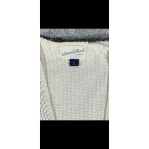 Universal Threads Beige Medium Cardigan